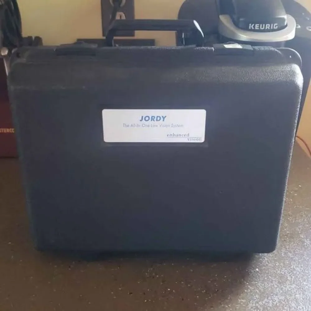 JORDY All-In-One Low Vision System